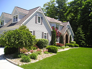 Landscapers and Lawncare Services in Island Park, NY